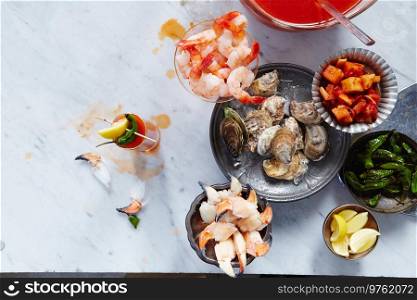 Roasted mixed seafood set contais lobster, calms, fish, blue clabs and big prawns