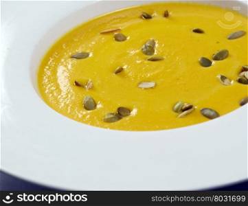 Roasted pumpkin soup and pumpkin seeds