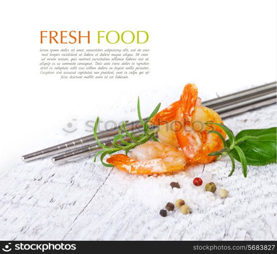 Roasted tails of shrimps with fresh rosemary