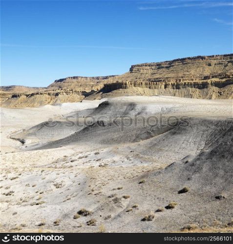 Rocky desert cliffs in Cottonwood Canyon, Utah.