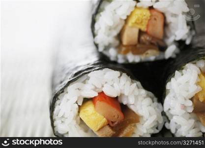 Rolled sushi