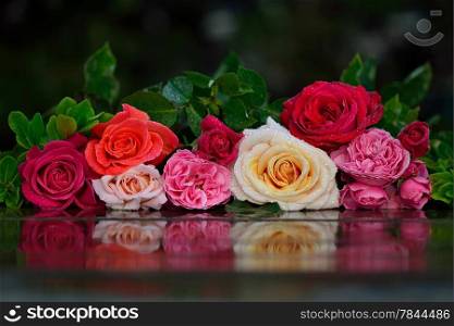 rose bouquet on wooden table