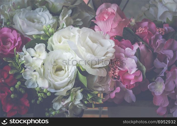 rose flower background for Valentine&rsquo;s Day, vintage filter image