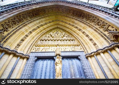 rose window weinstmister abbey in london old church door