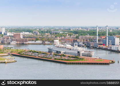 Rotterdam&rsquo;s history goes back to 1270 when a dam was constructed in the Rotte river and people settled around it for safety.