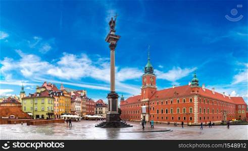 Royal Castle and Sigismund Column in Warsaw in a summer day, Poland