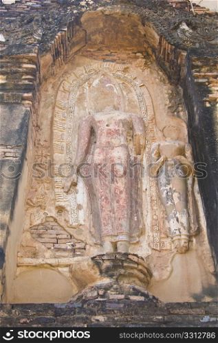 ruin of the temple Wat Trapang Thong Lang in Sukhothai