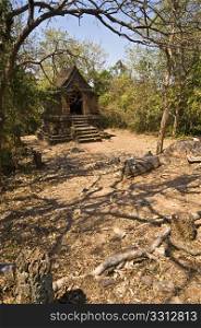 ruin of Wat Khao Phanom Phloeng in Si Satchanalai