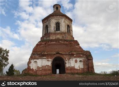 Ruined church in the village of Gari, Yaroslavl region, Russia