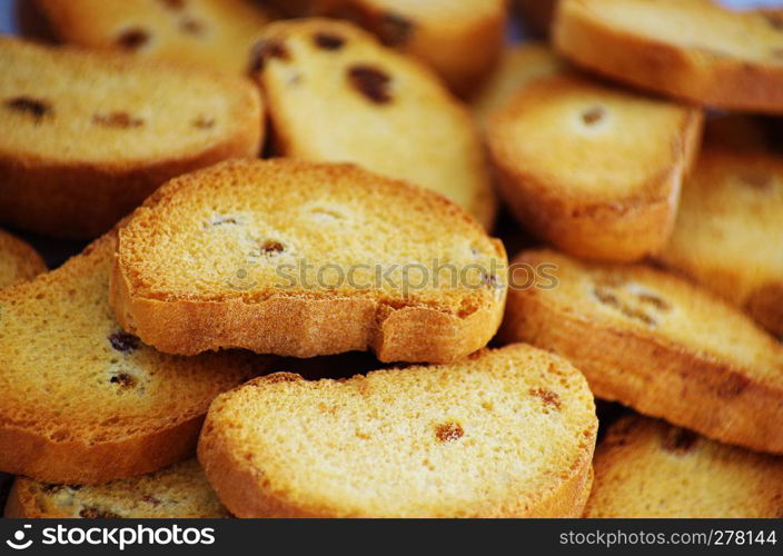 Rusks with raisins