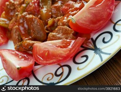 sac yemekleri Kavurma - Turkish dish of lamb and vegetables