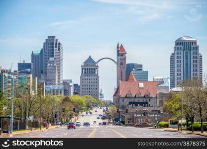 saint louis missouri downtown at daylight