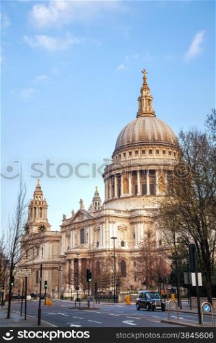 Saint Paul&rsquo;s cathedral in London, United Kingdom in the morning