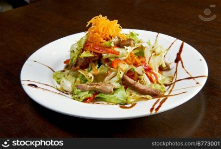 Salad with beef and vegetable. close up