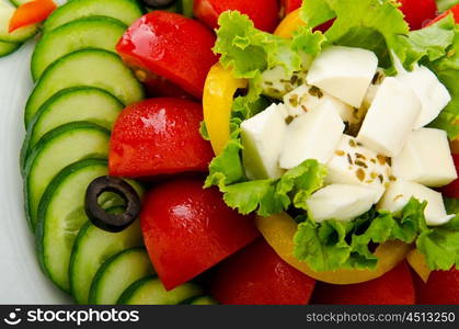 Salad with fresh vegetables