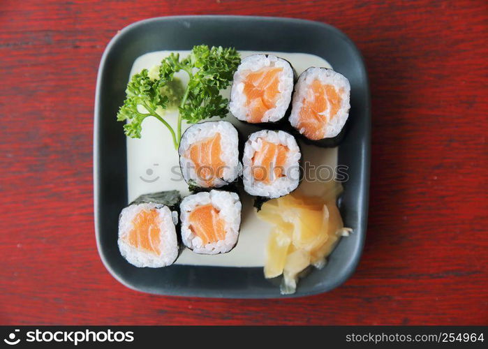 Salmon Maki sushi