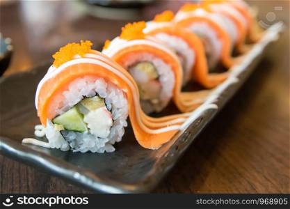 salmon sushi rolls