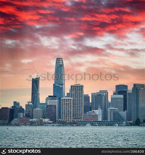 San Francisco, California. Panoramic sunset view of Downtown skyline.