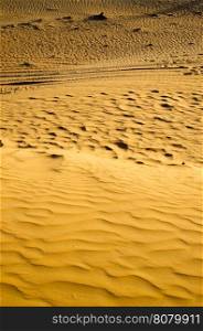 Sand texture in Gold desert&#xA;&#xA;
