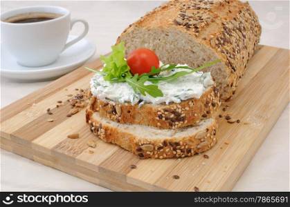 Sandwich of whole grain bread with ricotta