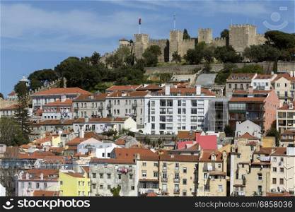 Sao Jorge Castle (Castelo de Sao Jorge) is a Moorish castle overlooking the historic centre of the city of Lisbon in Portugal.