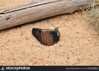 Sard-onyx on beach
