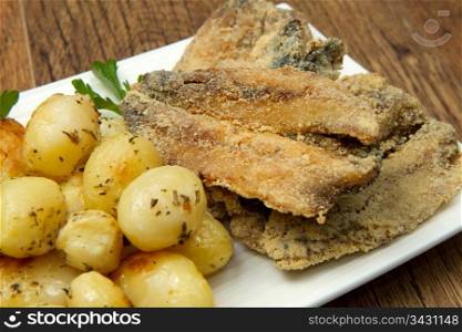 sardines fried with potatoes