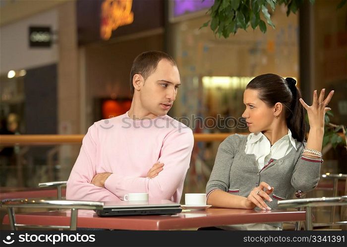 Scene in cafe - misunderstanding between the enamoured girl and the guy