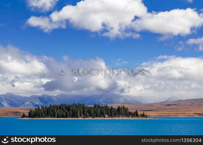 Scenic view of colourful Lake Tekapo