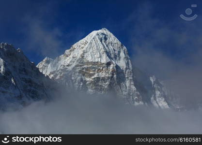 Scenic view of mountains, Kanchenjunga Region, Himalayas, Nepal.