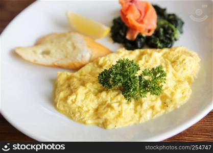 Scrambled eggs with smoked salmon