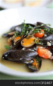 sea mussel with white wine
