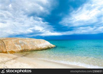 sea of beach caribbean sea