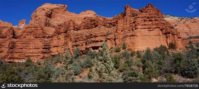 Sedona, Arizona is one of the most beautiful places in the U.S. Red Rock State Park is just one of the incredible places to visit there.