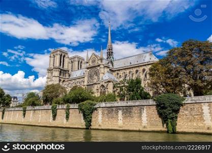 Seine and Notre Dame de Paris is the one of the most famous symbols of Paris