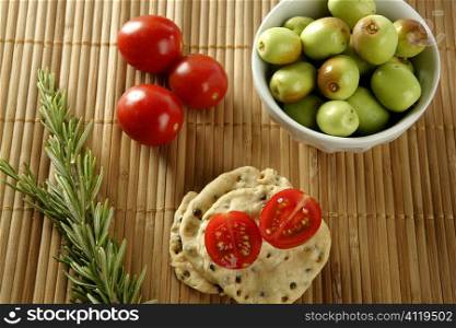 Sesame seeds biscuits with tomato