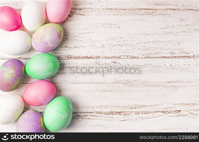 set bright easter eggs board