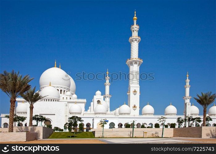 Sheikh Zayed Mosque in Abu Dhabi United Arab Emirates