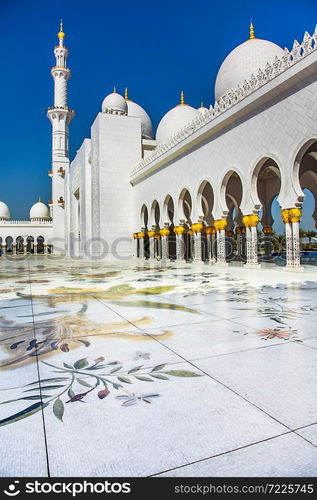 Sheikh Zayid Mosque in Abu Dhabi UAE. Sheikh Zayid Mosque