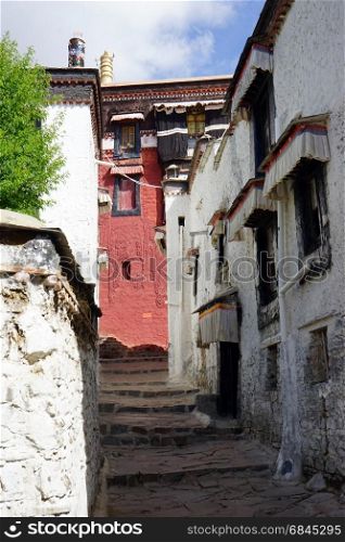 SHIGATSE, CHINA - CIRCA MAY 2017 Street in Tashilhunpo Monastery.