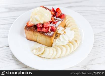 shinuya honey toast with with fruit and ice cream