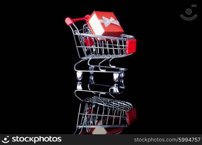 Shopping cart with gift - Valentines day e-commerce concept