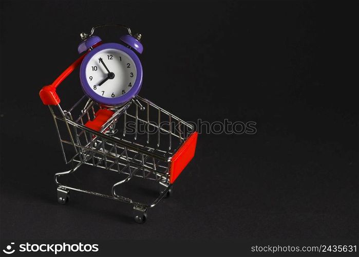 shopping trolley with alarm clock