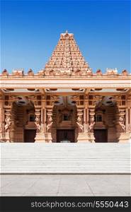 Shri Adhya Katyani Shakti Peeth Mandir is popularly known as Chhatarpur Temple