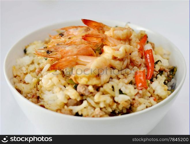 Shrimp and minced pork fried with chili pepper and sweet basil on rice