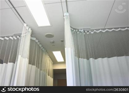 Sickroom,Hospital room