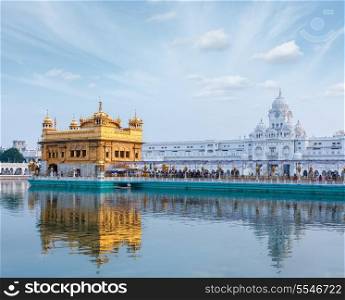 Sikh gurdwara Golden Temple (Harmandir Sahib). Amritsar, Punjab, India