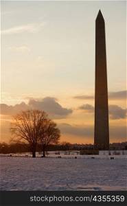 Silhouette of a monument at dusk, Washington Monument, Washington DC, USA