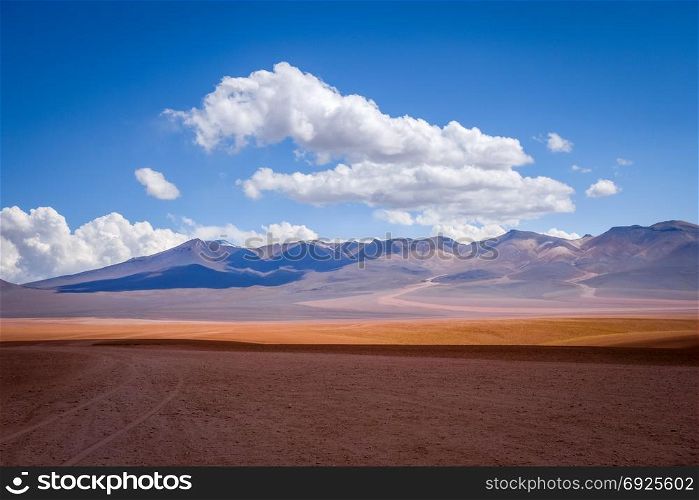 Siloli desert in sud Lipez reserva Eduardo Avaroa, Bolivia. Siloli desert in sud Lipez reserva, Bolivia