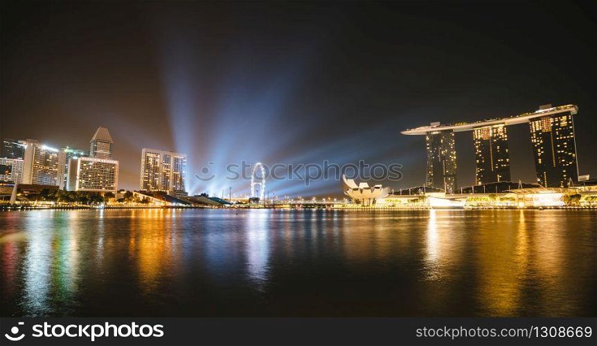 Singapore City, SINGAPORE - FEBRUARY 10, 2017 : Marina Bay Sands Hotel, Landmark of Singapore and Singapore Night Skyline at Marina Bay